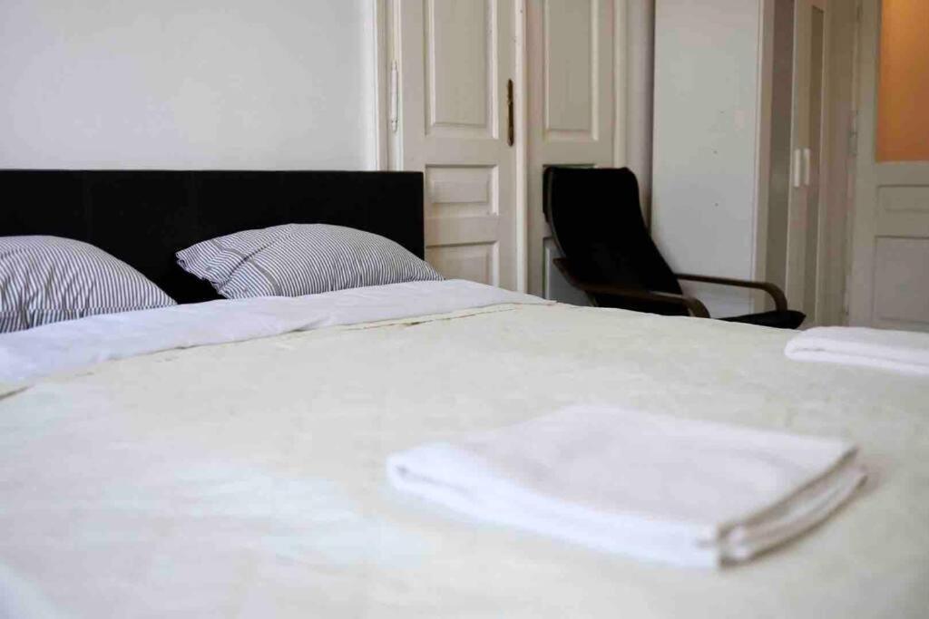 كراكوفيا Soltyka 5 Rooms Apartment المظهر الخارجي الصورة